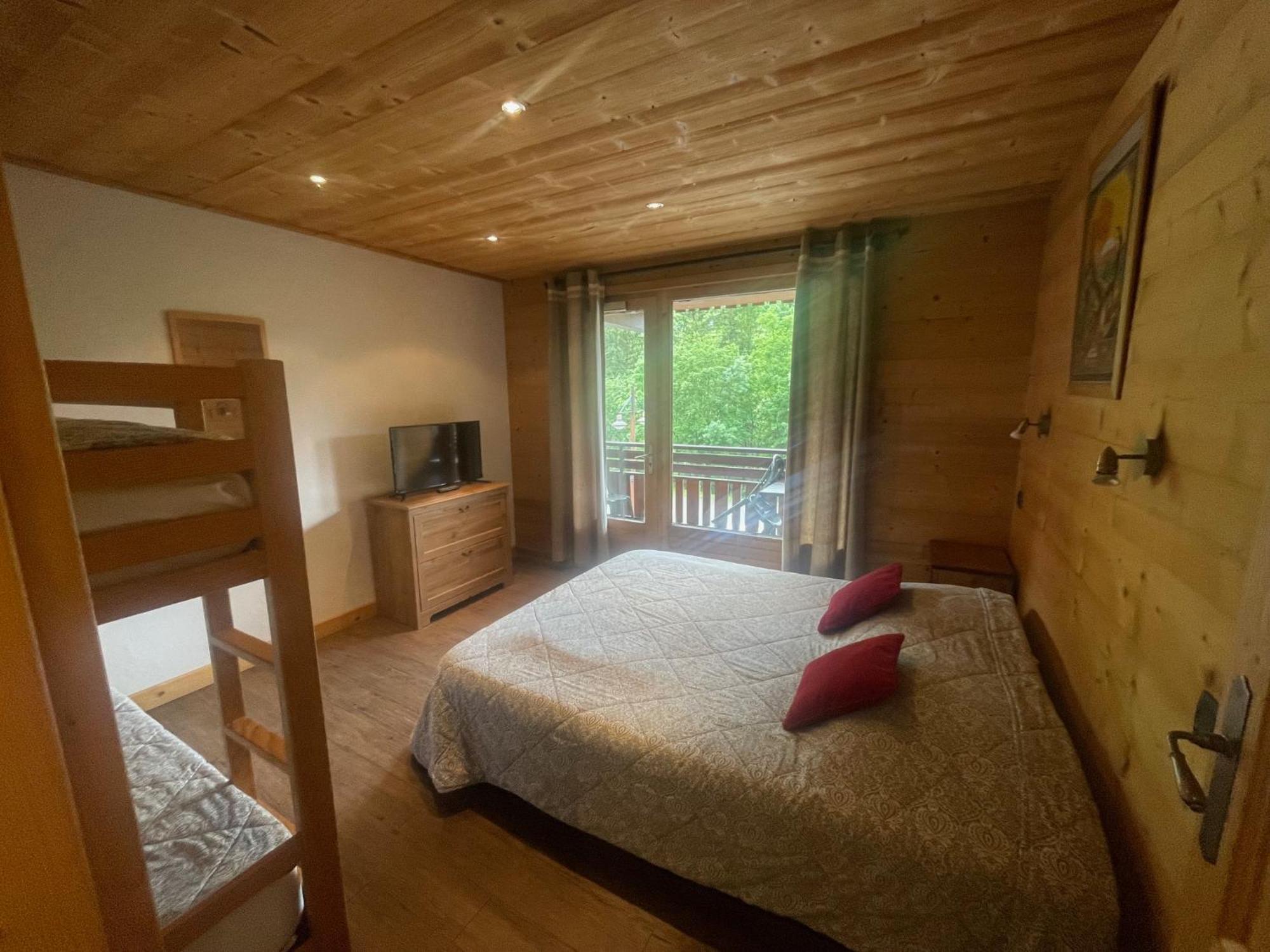 Aravis Locations Apartment เลอกรองด์บอร์นอง ภายนอก รูปภาพ