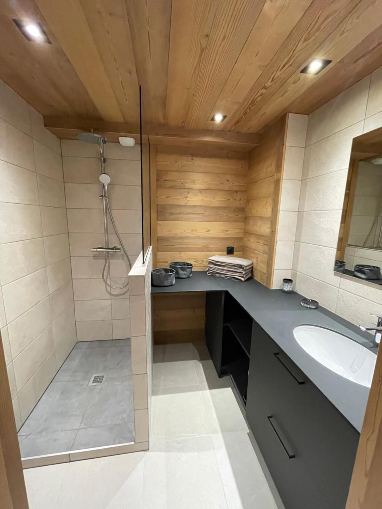 Aravis Locations Apartment เลอกรองด์บอร์นอง ภายนอก รูปภาพ